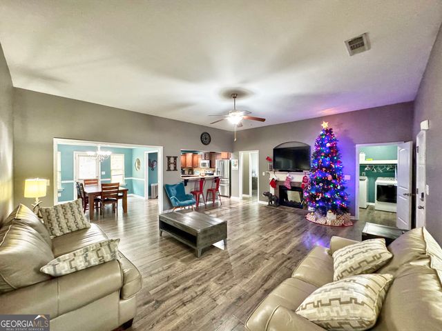 111 Copper Creek Drive, Lagrange, GA 30240