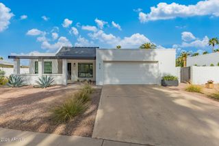516 E PIPING ROCK Road, Phoenix, AZ 85022