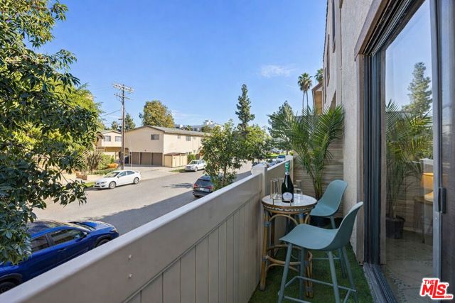 4365 Mclaughlin Avenue 4, Los Angeles, CA 90066