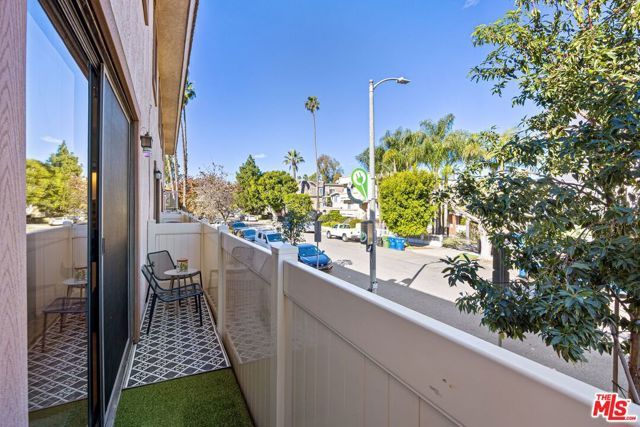 4365 Mclaughlin Avenue 4, Los Angeles, CA 90066