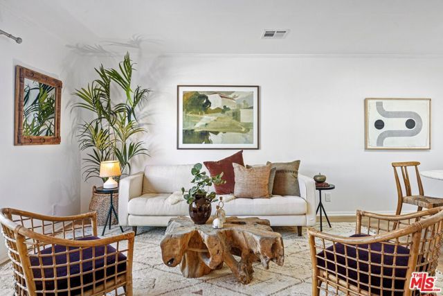 4365 Mclaughlin Avenue 4, Los Angeles, CA 90066