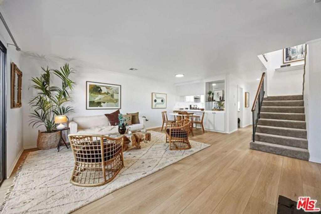 4365 Mclaughlin Avenue 4, Los Angeles, CA 90066