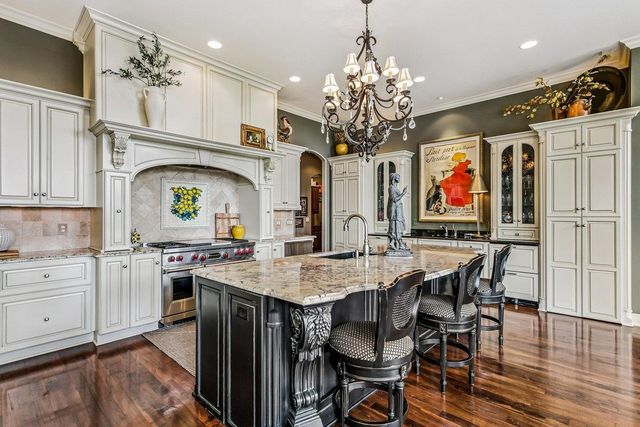 224 E Cedar Ridge Ct., Andover, KS 67002