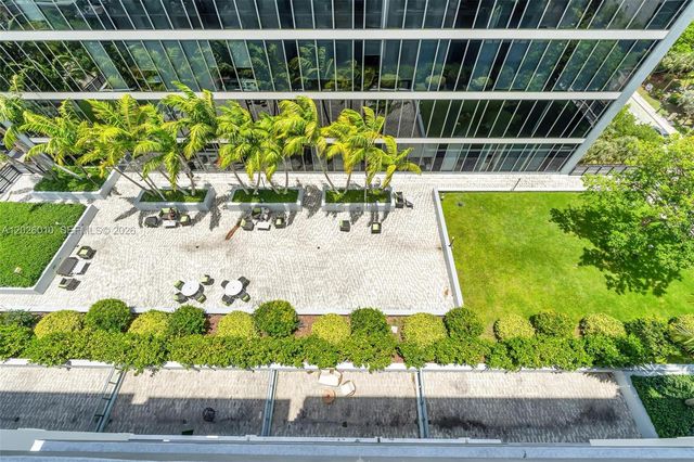 2960 NE 207th St 1108, Aventura, FL 33180
