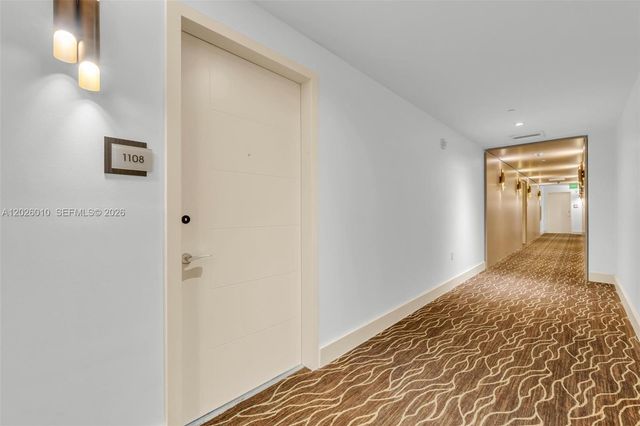2960 NE 207th St 1108, Aventura, FL 33180