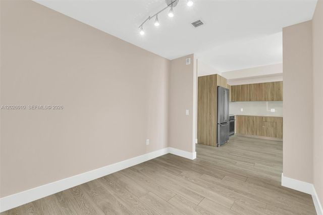 2960 NE 207th St 1108, Aventura, FL 33180