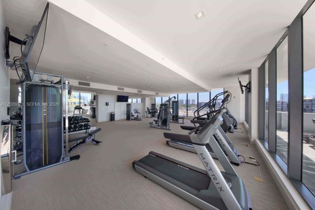 2960 NE 207th St 1108, Aventura, FL 33180