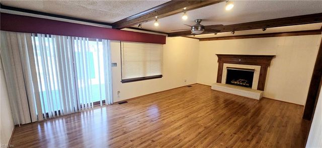 1425 Ashburnham ARCH, Virginia Beach, VA 23456