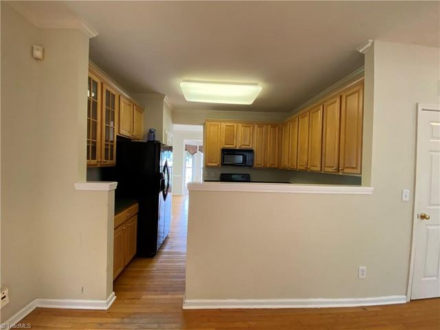 5101 Ivystone Lane, Winston-salem, NC 27104