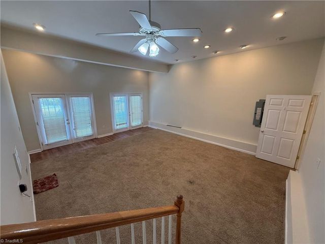 5101 Ivystone Lane, Winston-salem, NC 27104