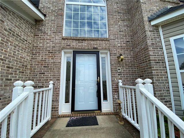 5101 Ivystone Lane, Winston-salem, NC 27104