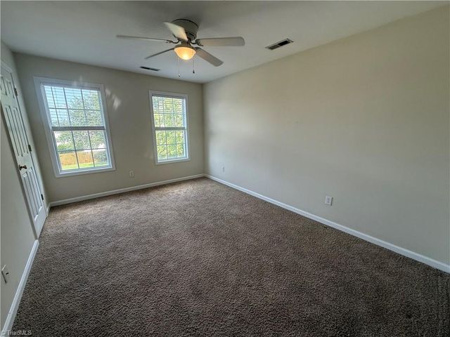 5101 Ivystone Lane, Winston-salem, NC 27104