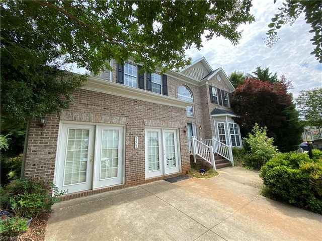 5101 Ivystone Lane, Winston-salem, NC 27104