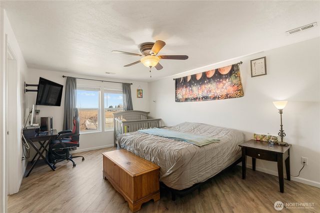 800 S Hamilton Road, Moses Lake, WA 98837