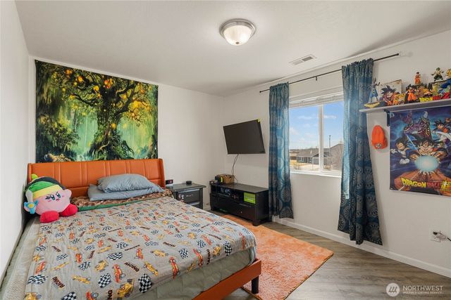 800 S Hamilton Road, Moses Lake, WA 98837