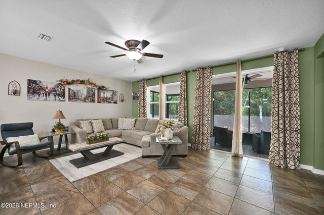 11614 CARSON LAKE Drive W, Jacksonville, FL 32221