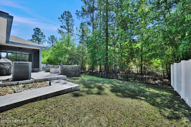 11614 CARSON LAKE Drive W, Jacksonville, FL 32221