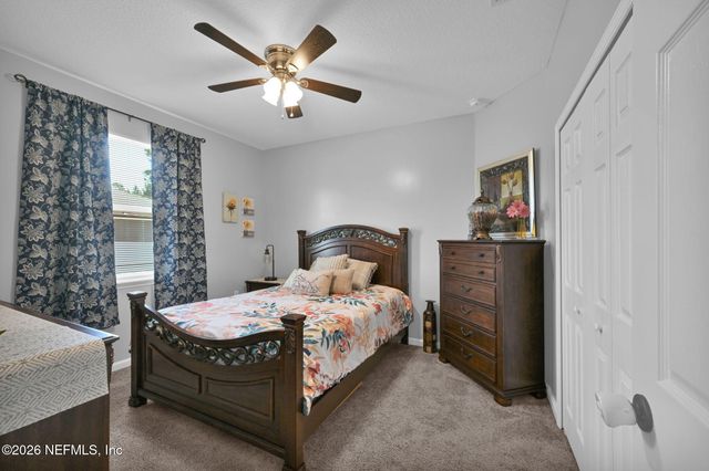 11614 CARSON LAKE Drive W, Jacksonville, FL 32221