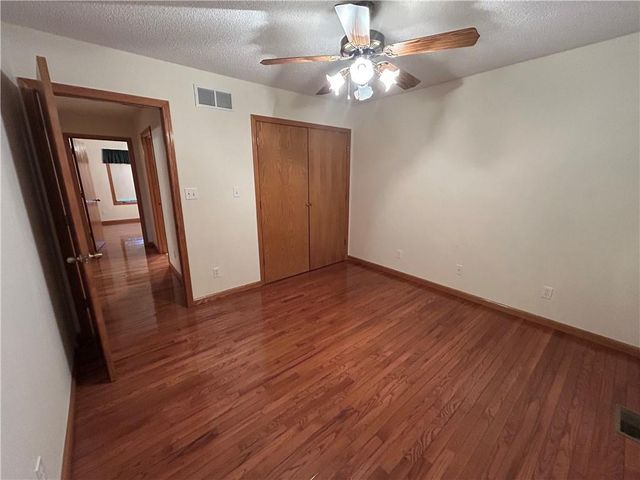 1379 NW M Highway, Clinton, MO 64735