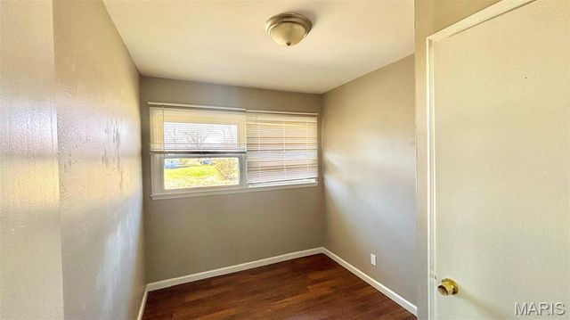 204 Tay Road, St Louis, MO 63137