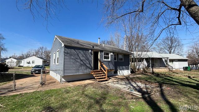 204 Tay Road, St Louis, MO 63137