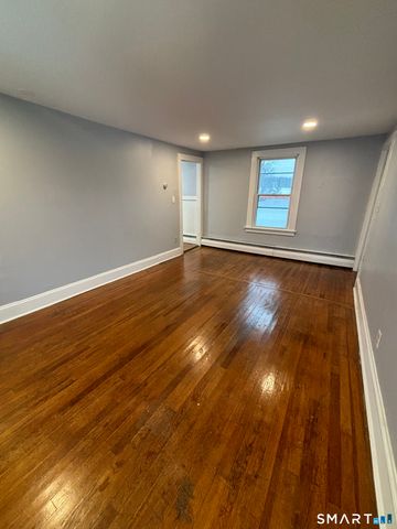 126 Main Street Floor 2, Plymouth, CT 06786