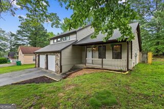 1055 Chapman Lane, Stone Mountain, GA 30088
