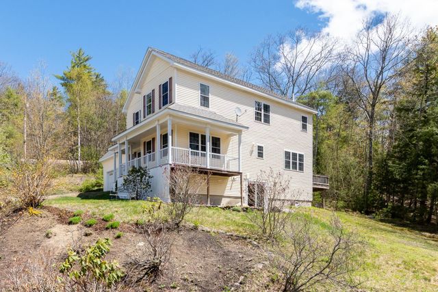 10 Skywatch Road, Center Harbor, NH 03226