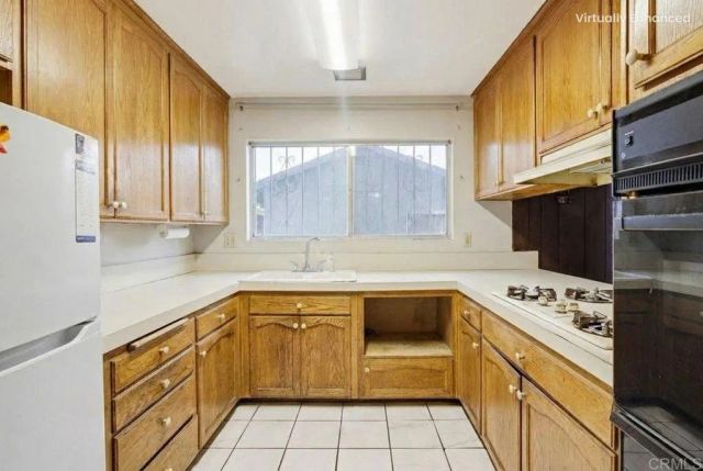 232 E Naples Street, Chula Vista, CA 91911