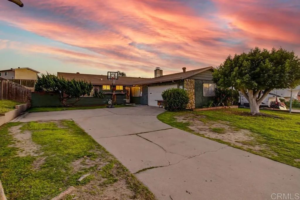 232 E Naples Street, Chula Vista, CA 91911