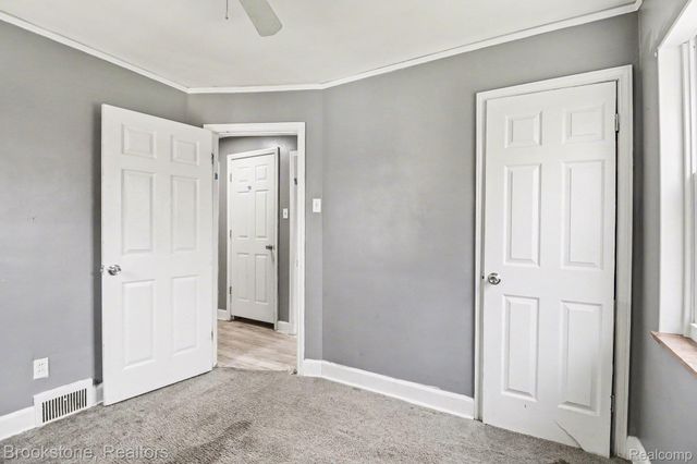 16605 Freeland Street, Detroit, MI 48235