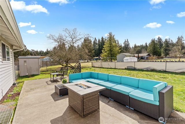 9216 Madrone Circle W, University Place, WA 98467
