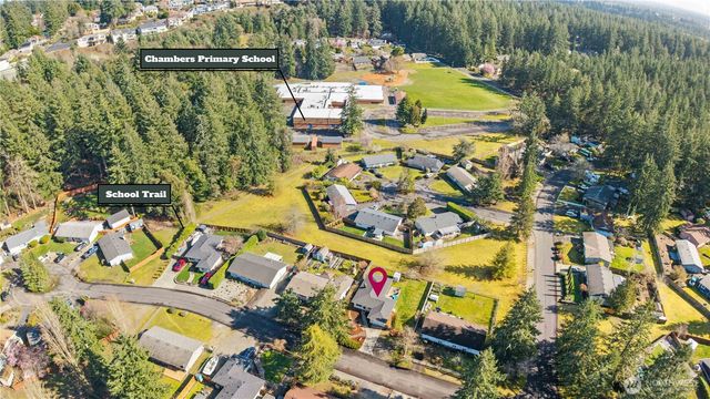 9216 Madrone Circle W, University Place, WA 98467