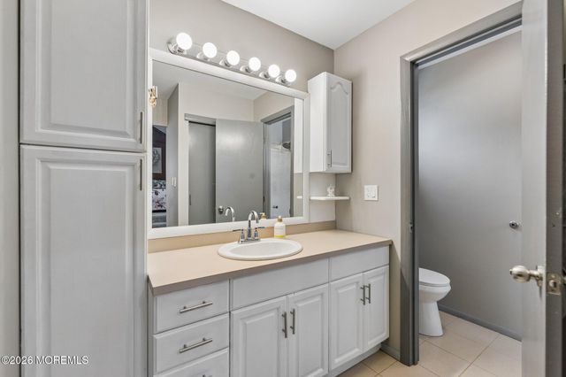 1100 Carlow Drive, Toms River, NJ 08753