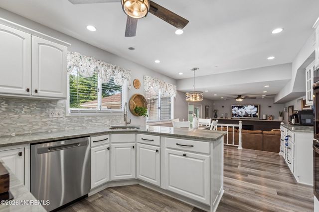 1100 Carlow Drive, Toms River, NJ 08753