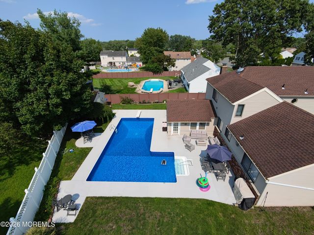 1100 Carlow Drive, Toms River, NJ 08753