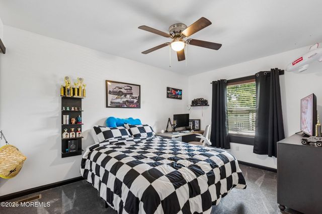 1100 Carlow Drive, Toms River, NJ 08753