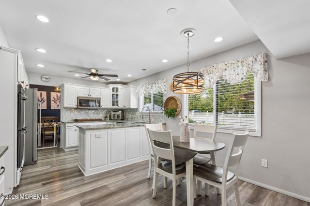 1100 Carlow Drive, Toms River, NJ 08753