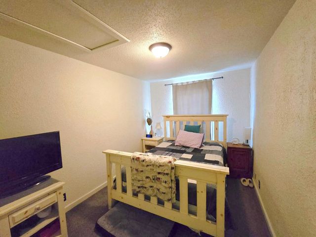 2735 Sheridan Avenue N, Minneapolis, MN 55411