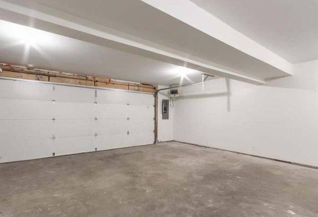 2735 Sheridan Avenue N, Minneapolis, MN 55411