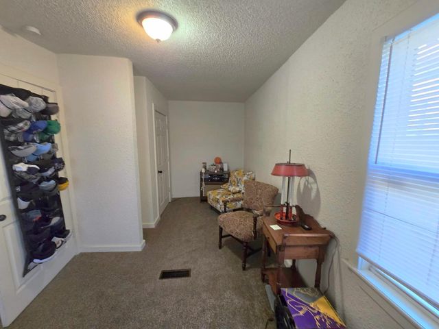 2735 Sheridan Avenue N, Minneapolis, MN 55411