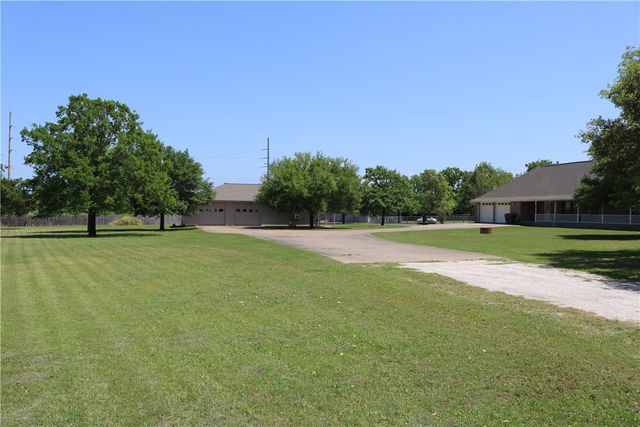 1618 Blue Quail Lane, College Station, TX 77845