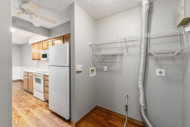 625 Kildow Court, Ashville, OH 43103