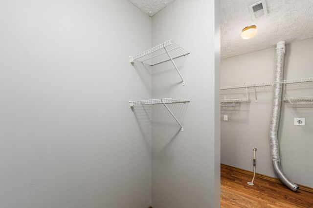 625 Kildow Court, Ashville, OH 43103