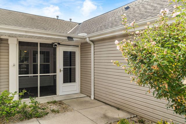 625 Kildow Court, Ashville, OH 43103