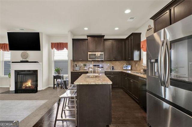 4004 Tyne Court, Atlanta, GA 30349