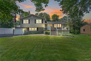 45 Center Road, Schroeppel, NY 13132