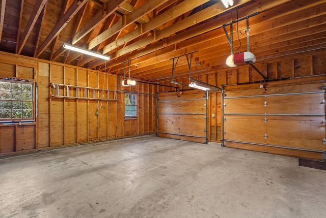 9 Training Field Road, Wayland, MA 01778