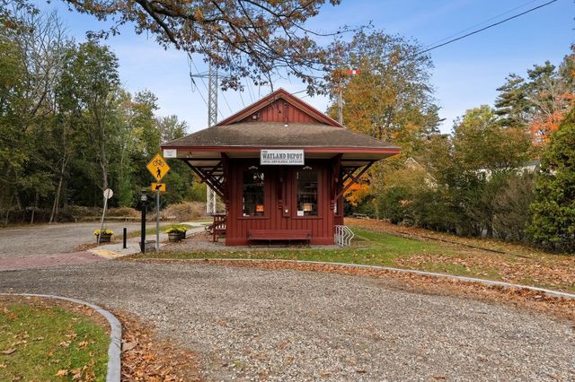 9 Training Field Road, Wayland, MA 01778