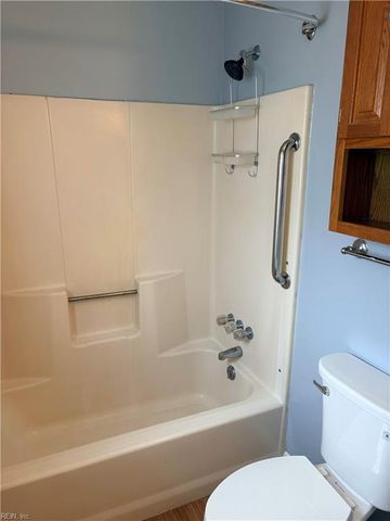 6769 Cedar Lake DR, Gloucester, VA 23061